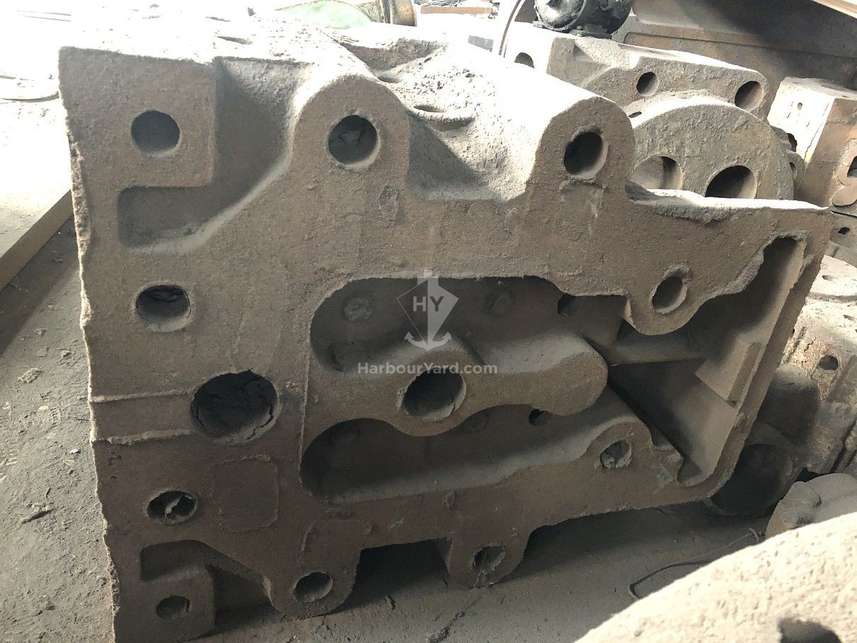 Cylinder head for Sulzer ZA40S